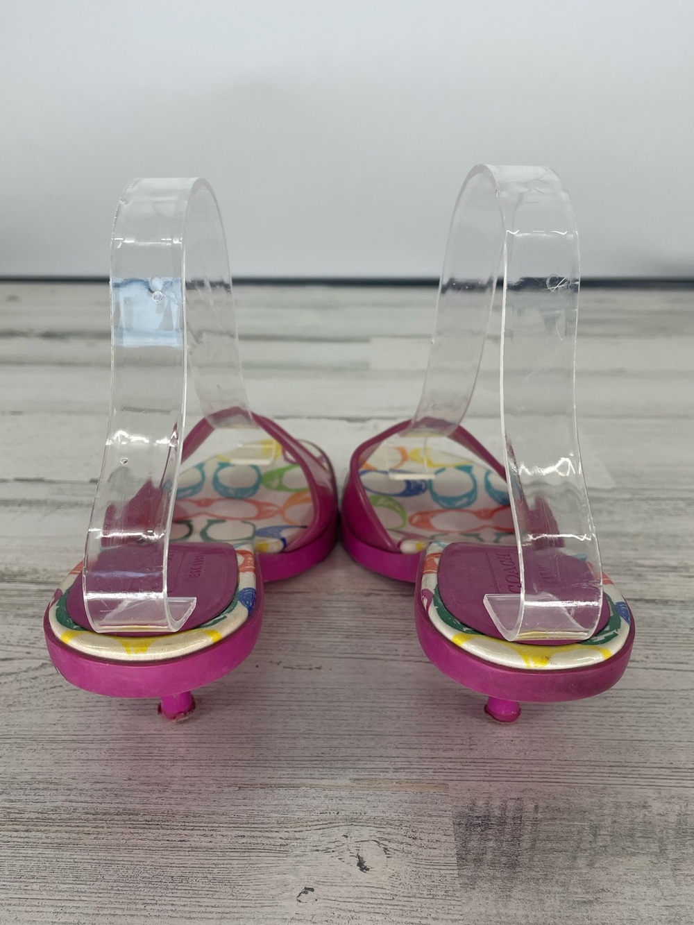 VTG Y2K Coach SCRIBBLE Signature Jelly Pink Kitten Heel Slip On Sandals Size 7.5 - Picture 4 of 6